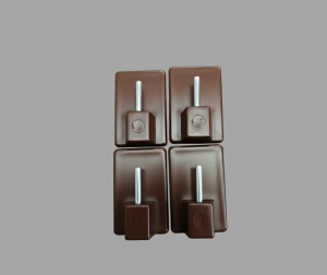 Element samoprzylepny brązowy (4 szt.)