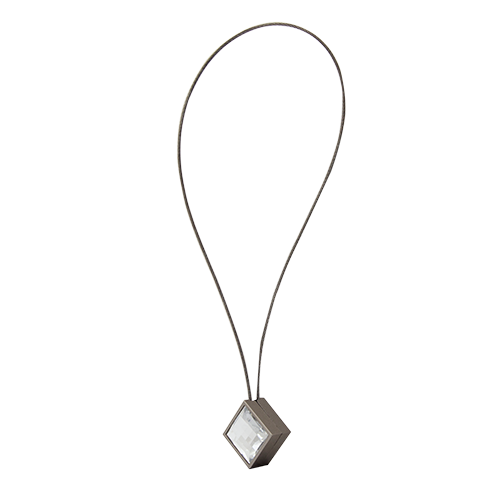 Klips magnetyczny długi KWADRO-CRYSTAL platyna Klips magnetyczny długi KWADRO-CRYSTAL platyna